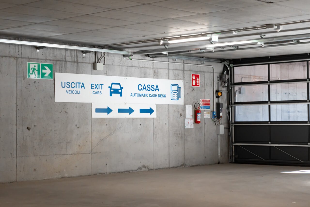 Automatische Kasse des Parkplatzes Valandrea in Livigno