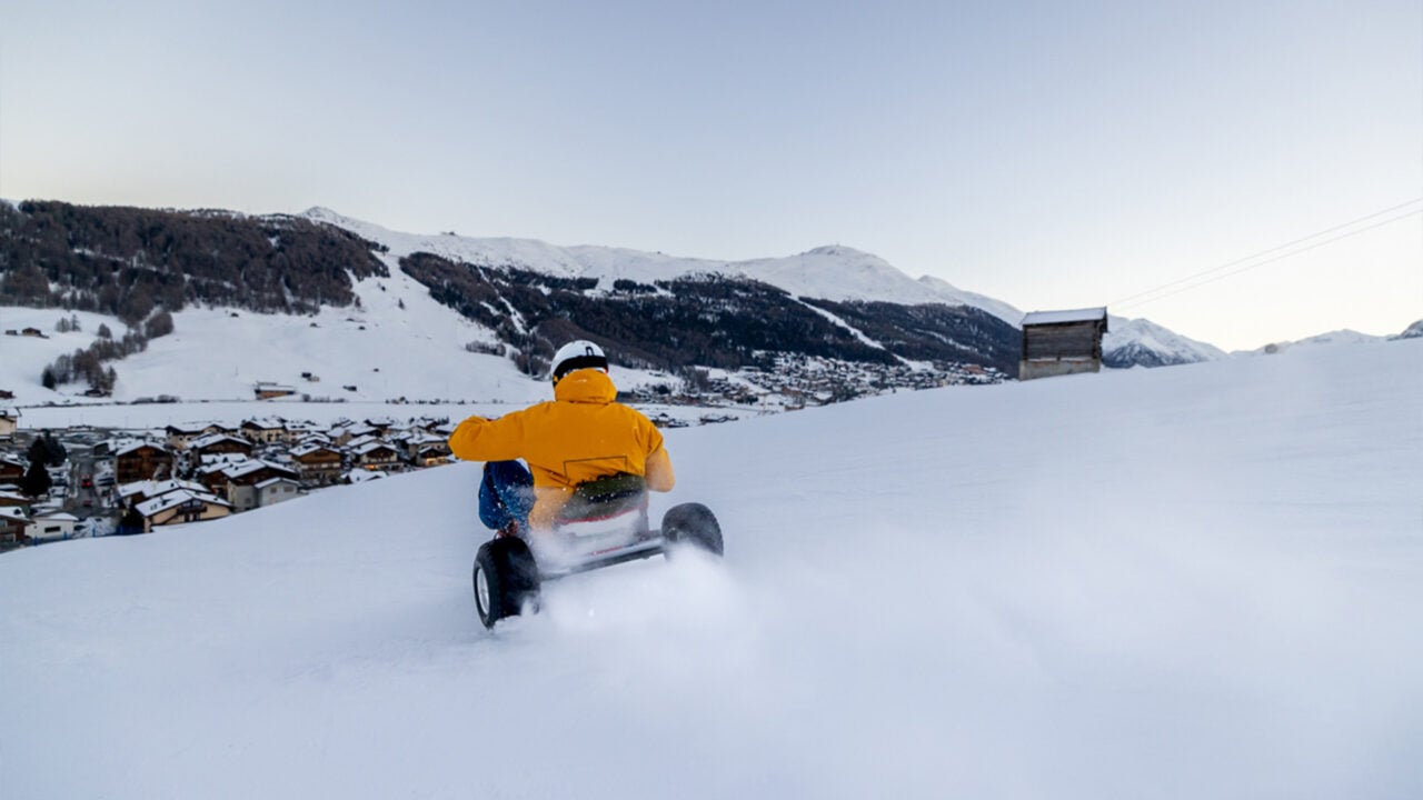Schneeabenteuer als Alternative zum Skifahren mit Snowkart in Livigno - Skigebiet Valandrea
